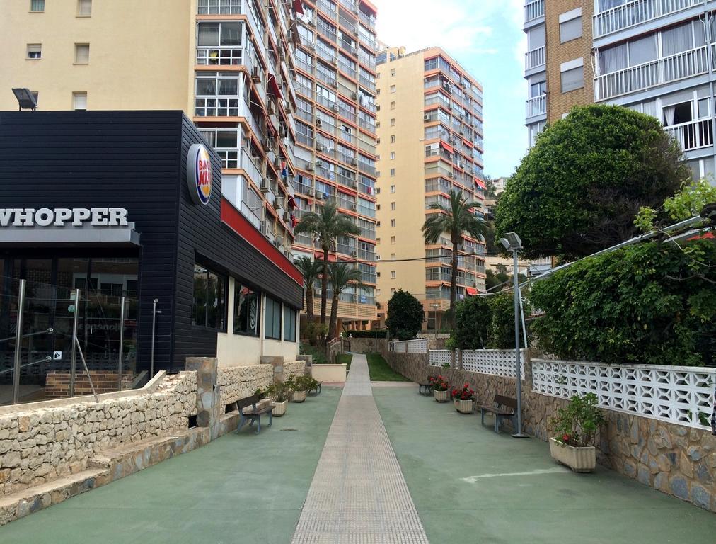 Apartamentos Las Carabelas Benidorm Exterior foto